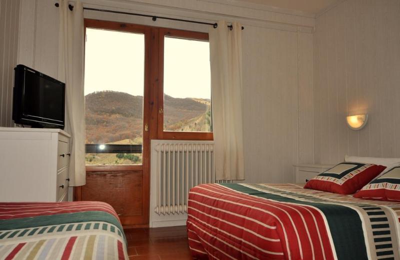 Hotel Tirol Formigal Exteriér fotografie
